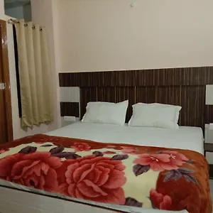 adb-rooms-hotel-de-pal-varanasi.hotels-varanasi.com/