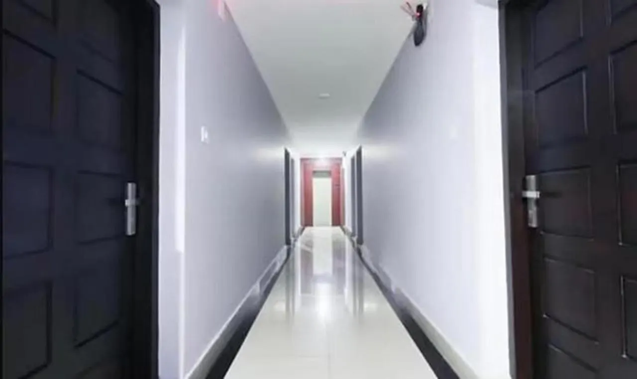 Hotel Queens Residency - Kochi