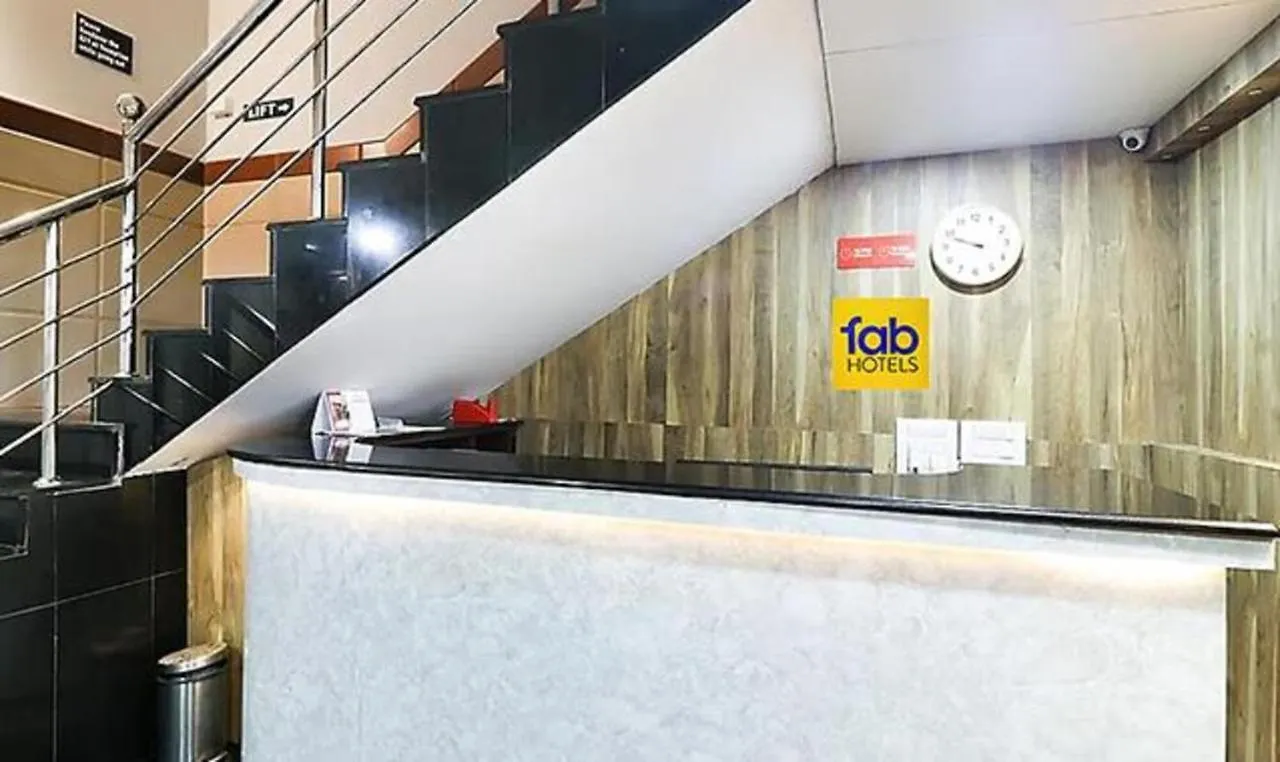 Hotel Queens Residency - Kochi